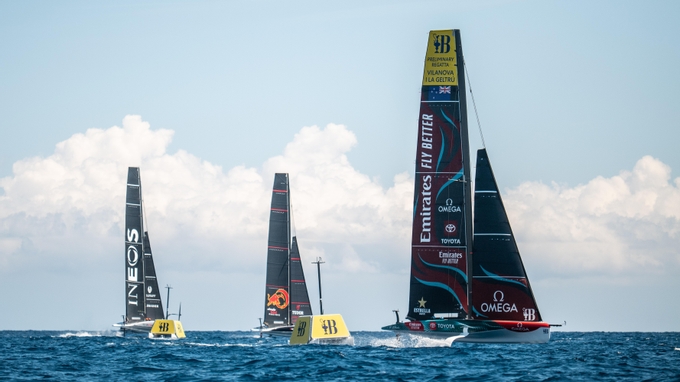 Emirates Airlines Renewed Its New Zealand Sailing Team Sponsorship For The  2024 America's Cup. - Travel Radar